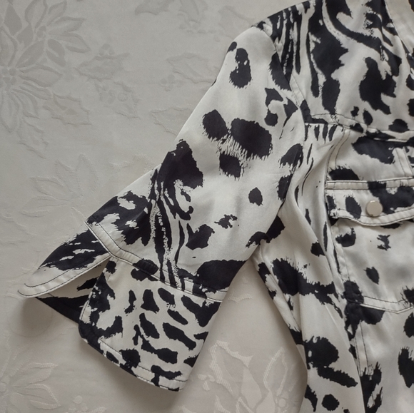 Cache silk lynx animal print collared blouse - Picture 6 of 8